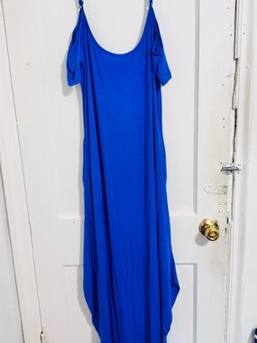 White Mark Cold-Shoulder Maxi Dress in Royal Blue